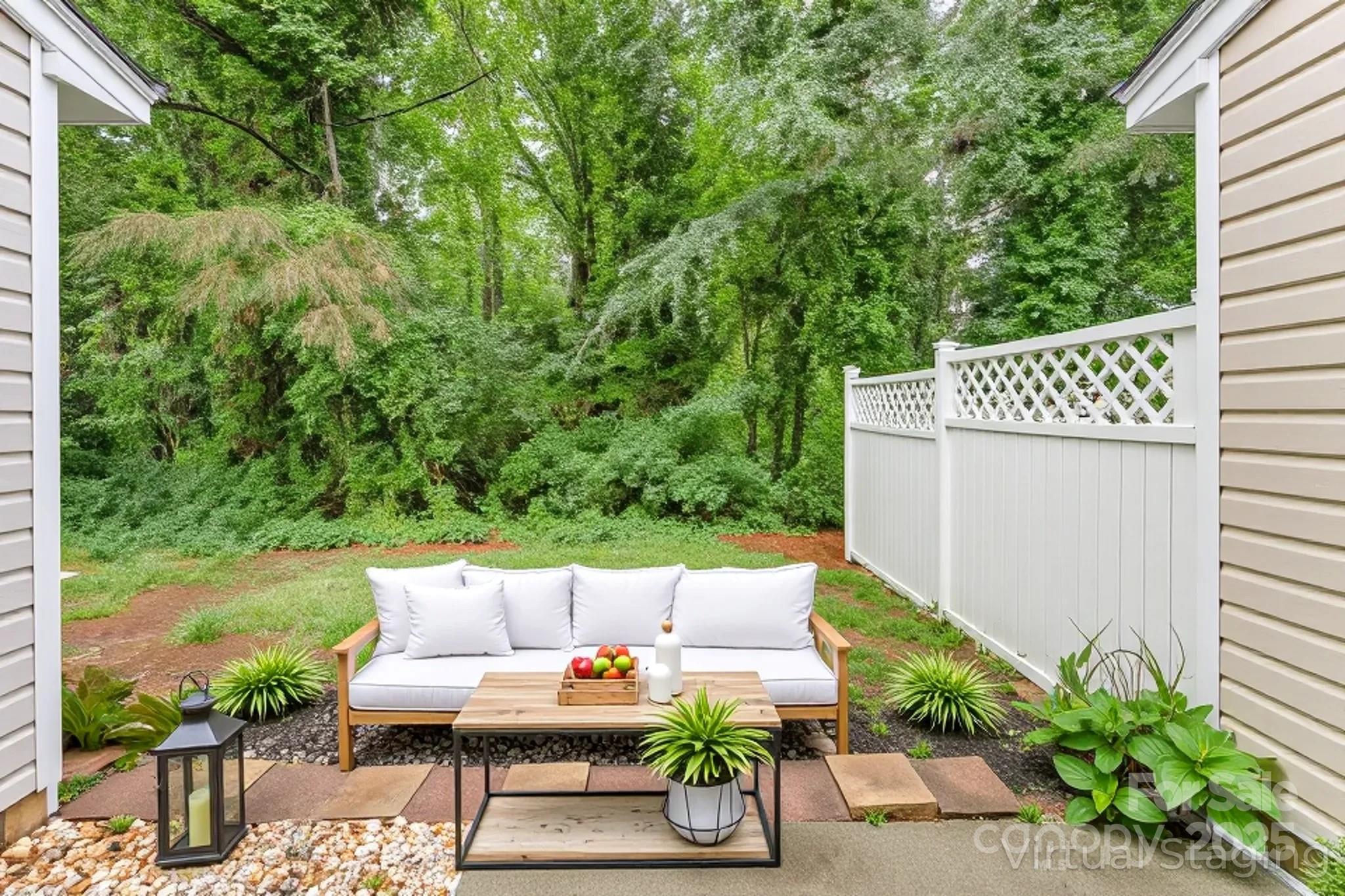 10223 Reindeer Way Lane