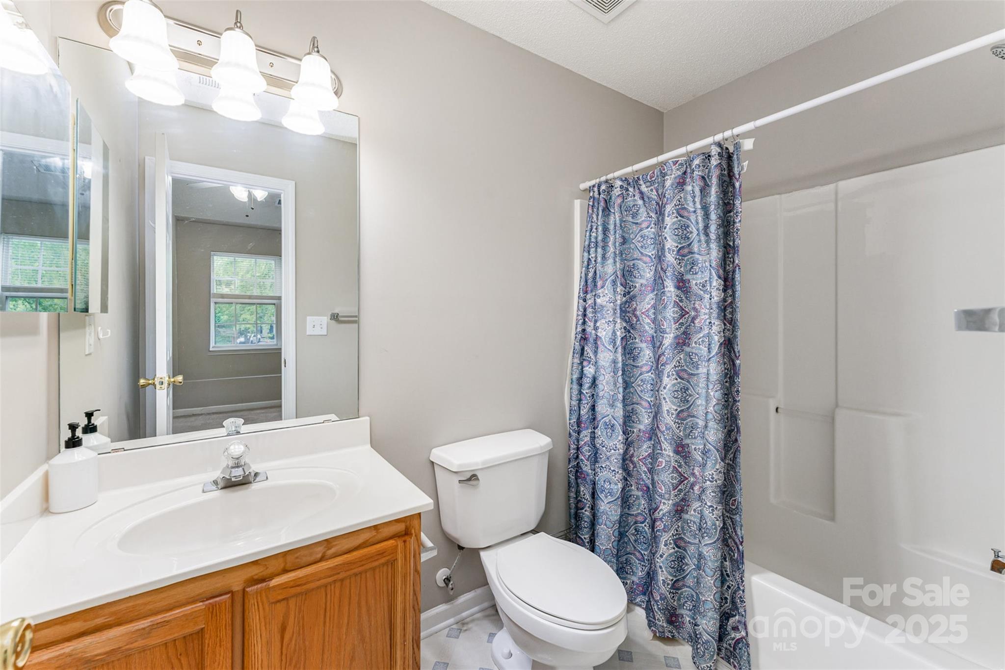 10223 Reindeer Way Lane