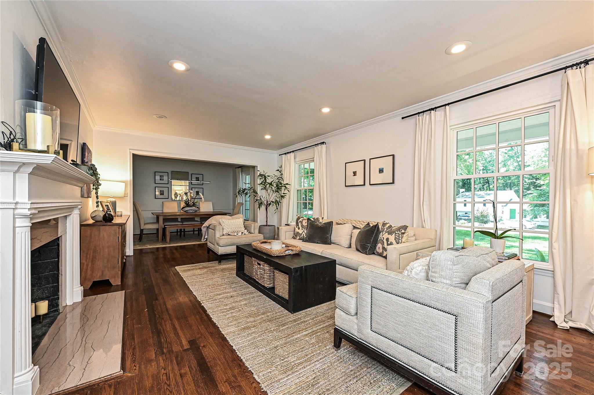5301 Addison Drive
