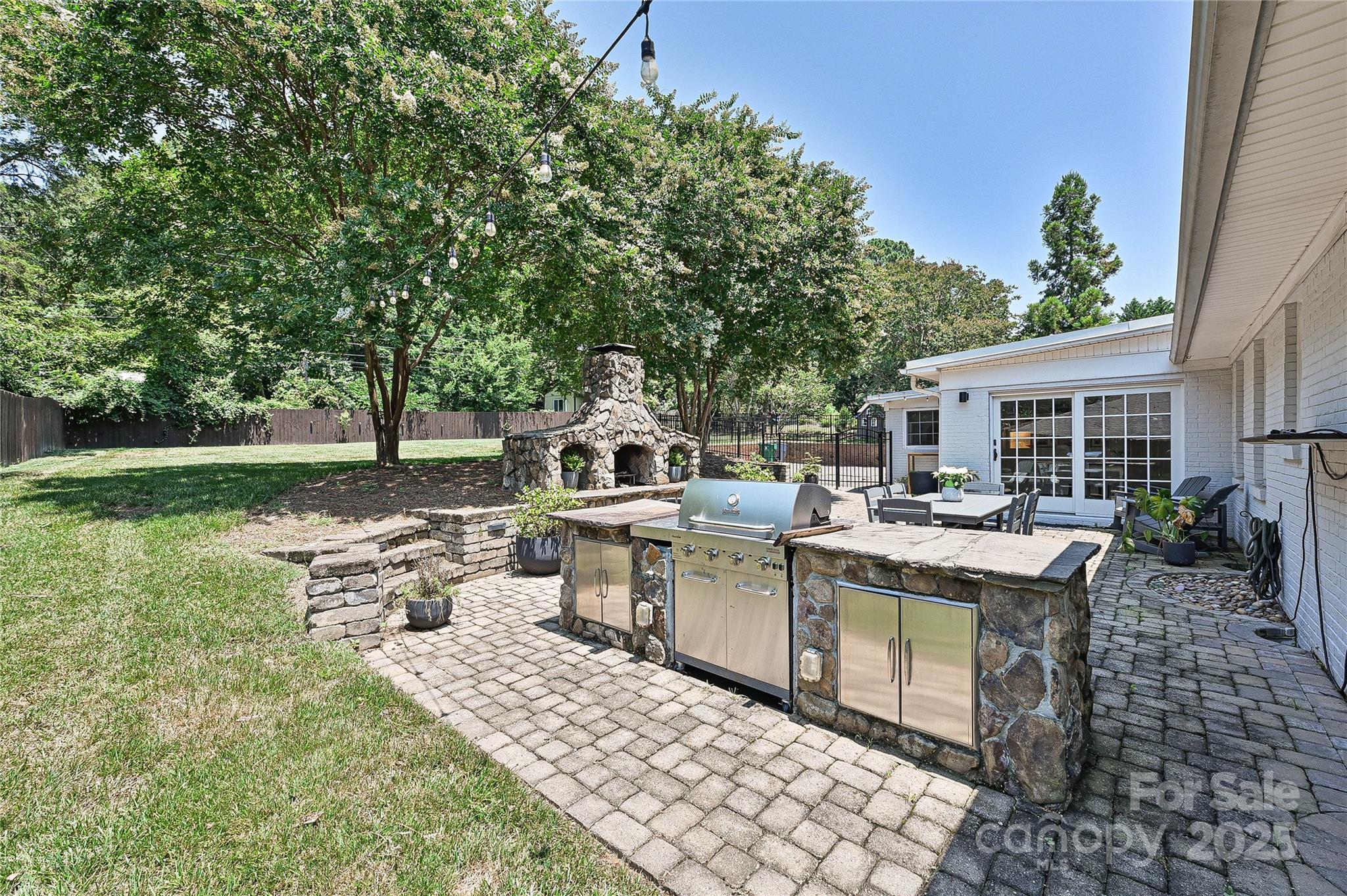 5301 Addison Drive