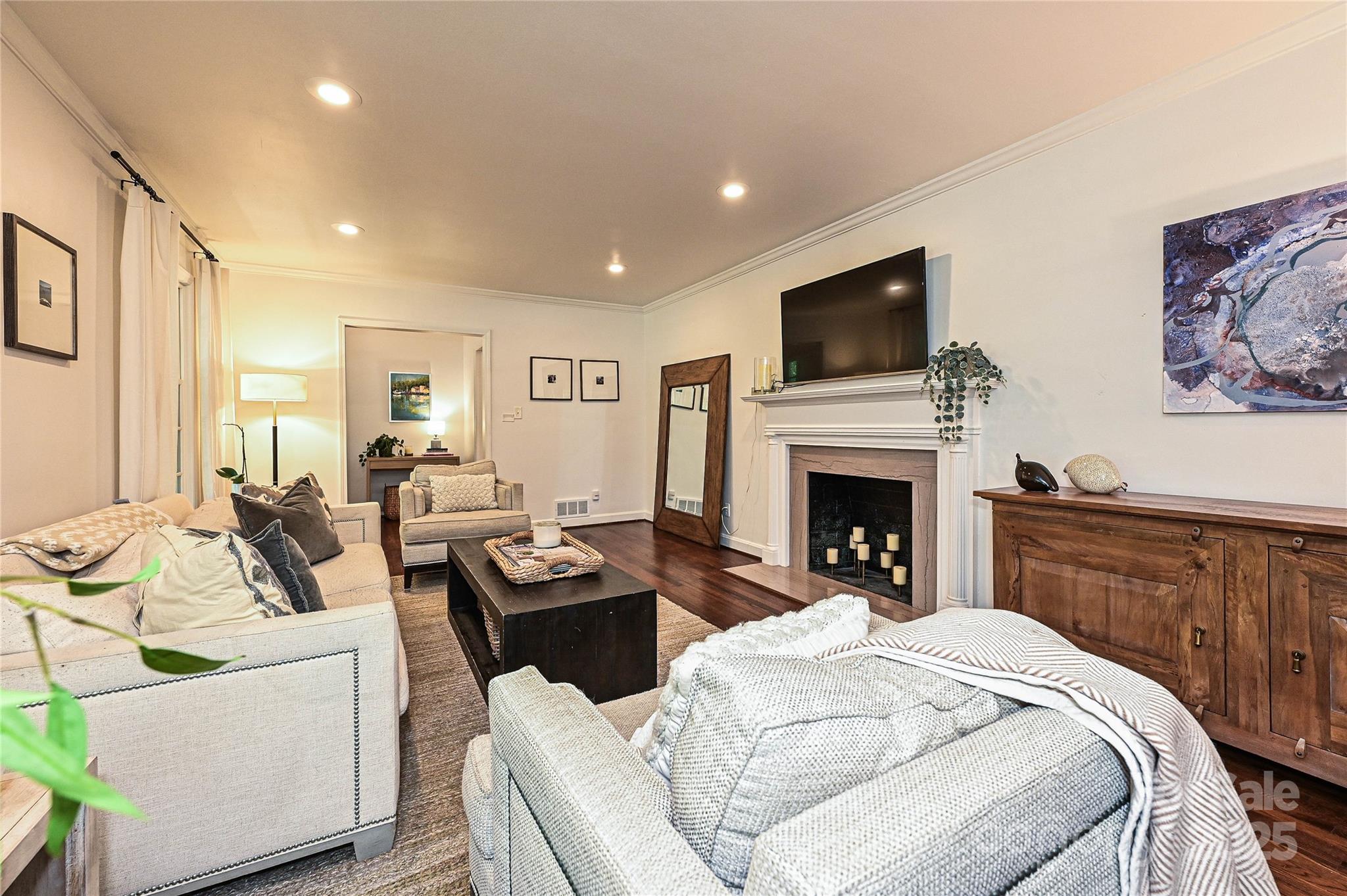 5301 Addison Drive