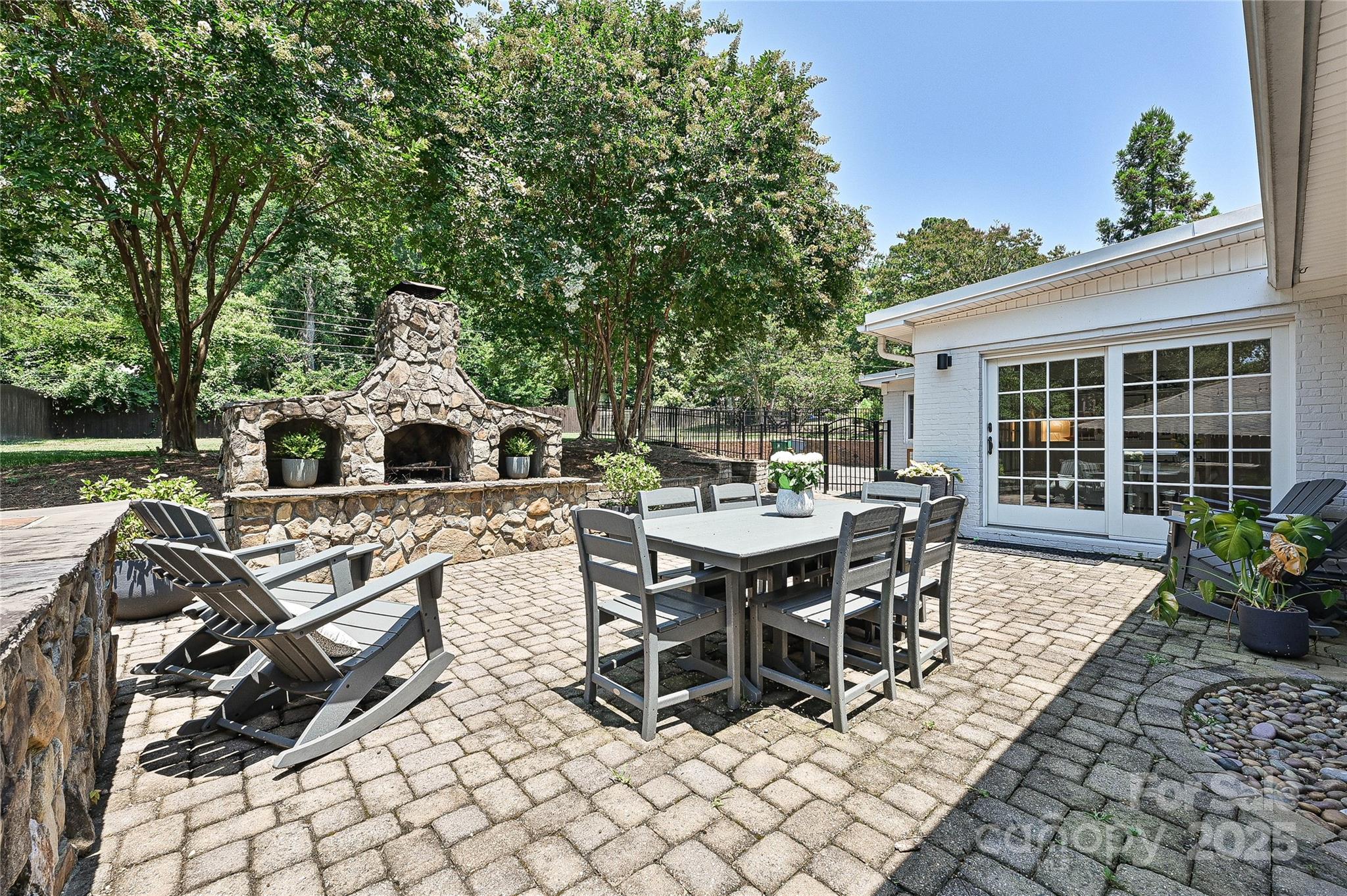 5301 Addison Drive