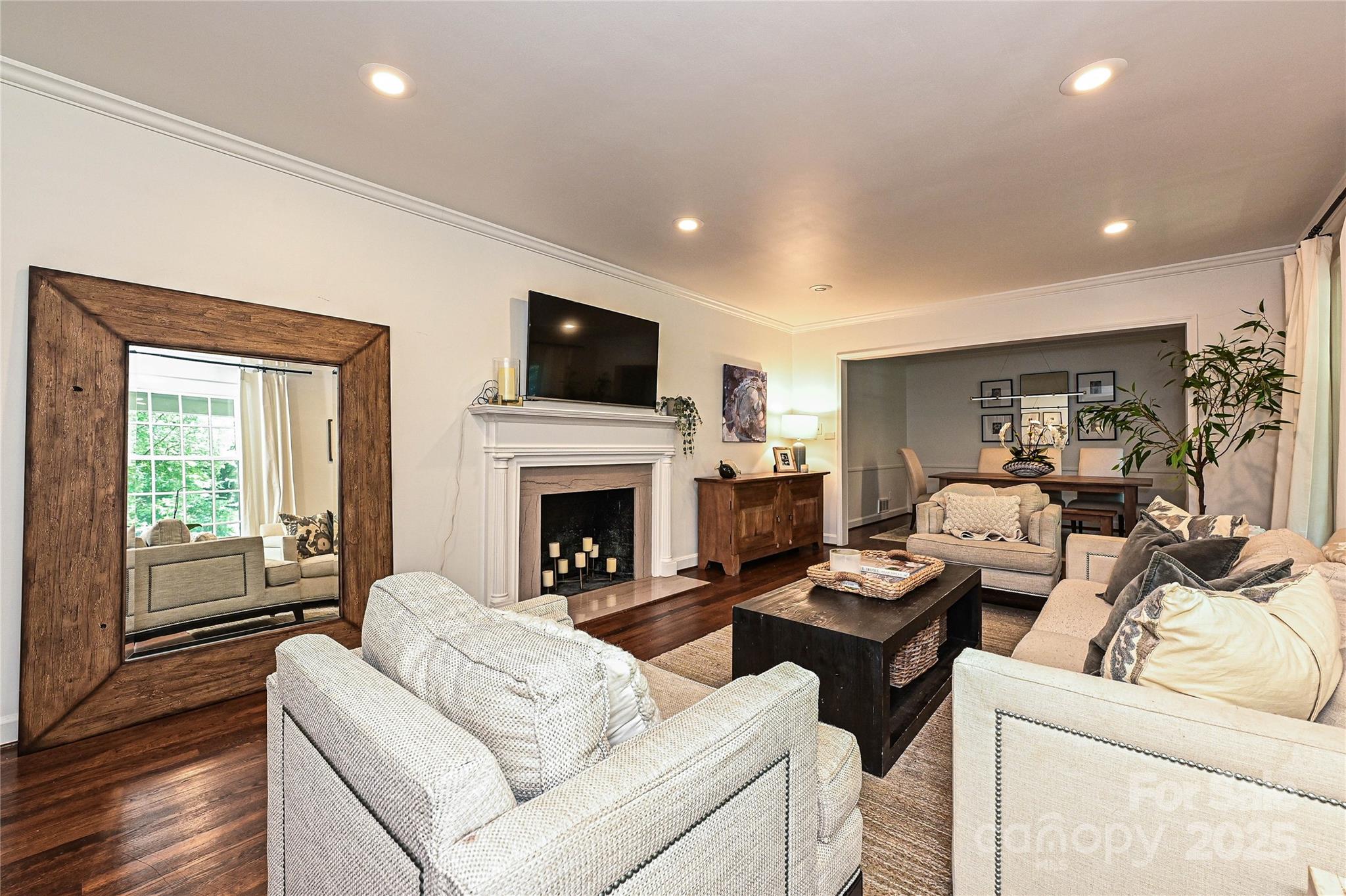 5301 Addison Drive