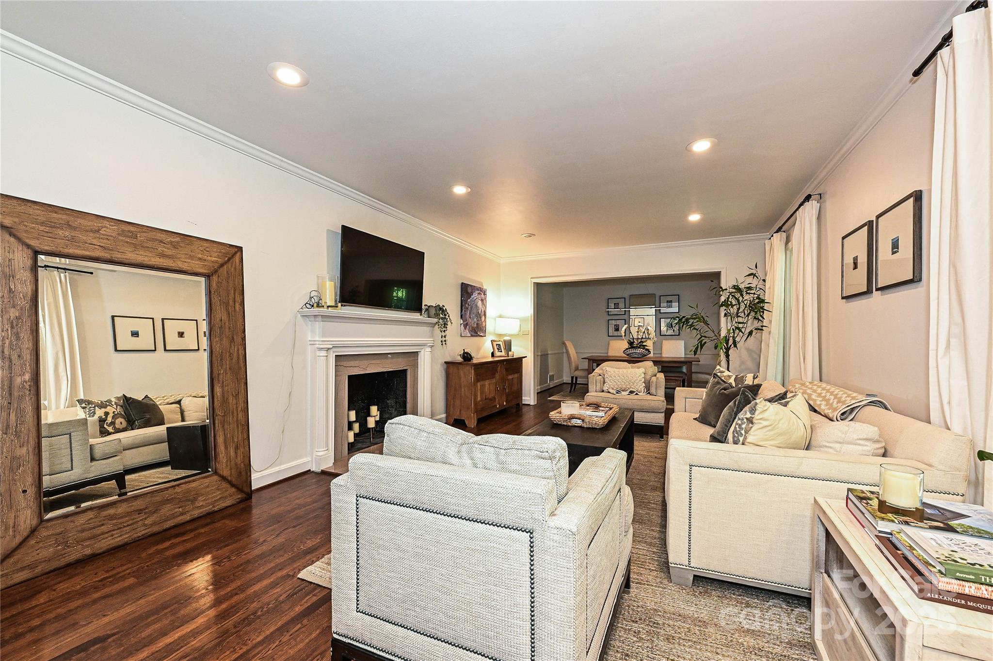 5301 Addison Drive
