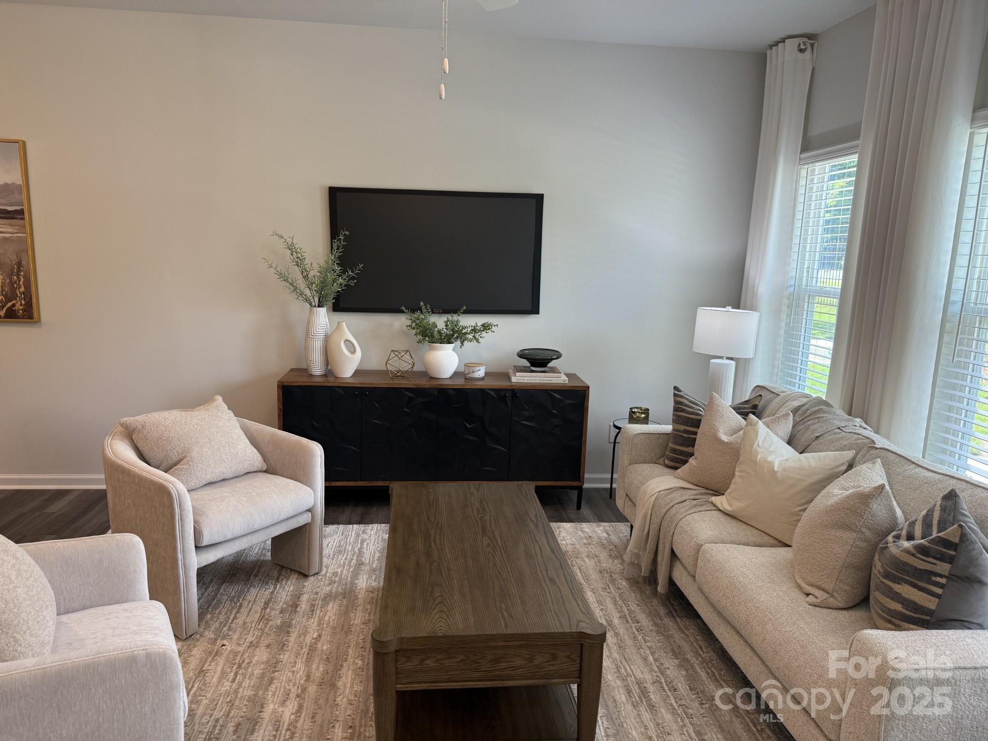 2936 Sloan Drive Unit: 23