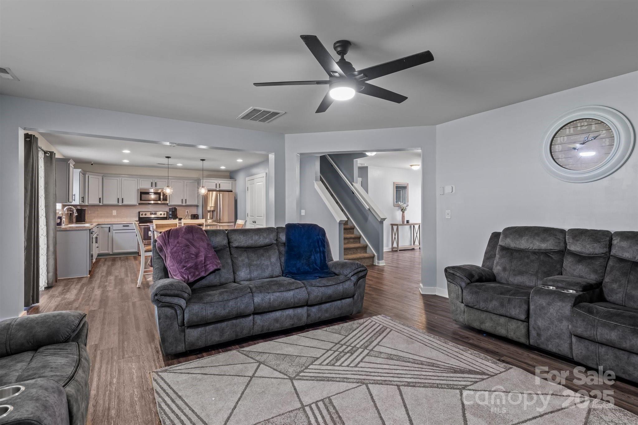 4313 Gibbon Crossing Drive