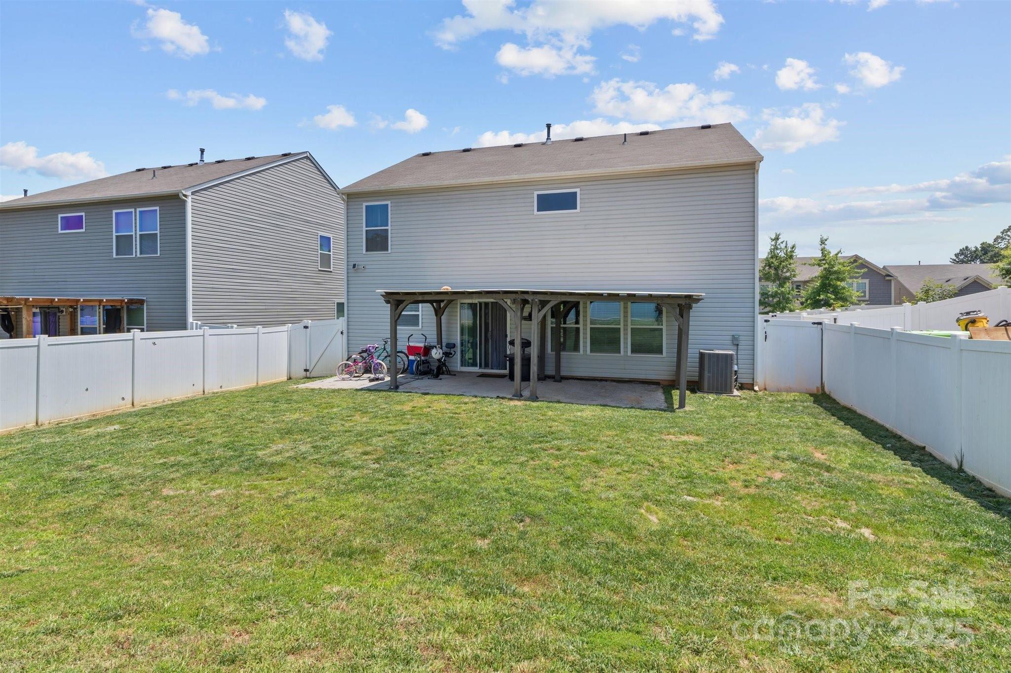 4313 Gibbon Crossing Drive