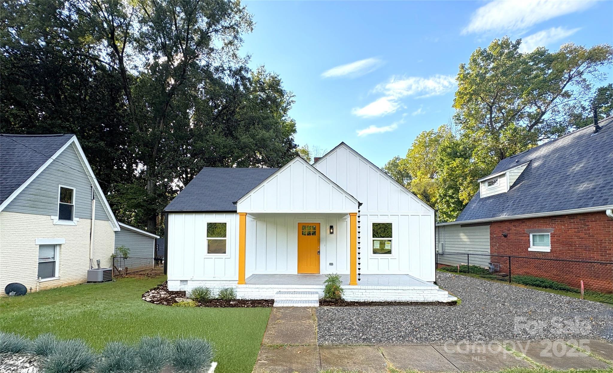 1222 Edgewood Road