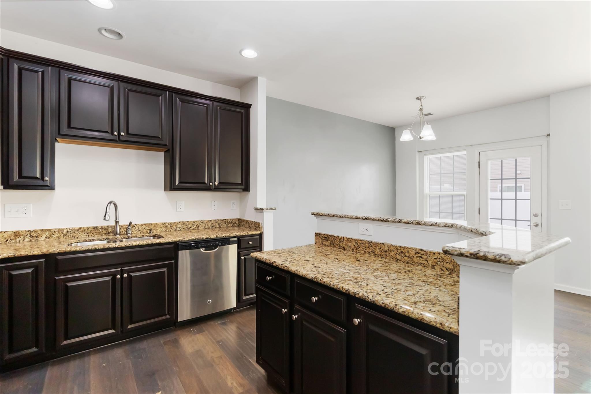 2613 Silverthorn Drive