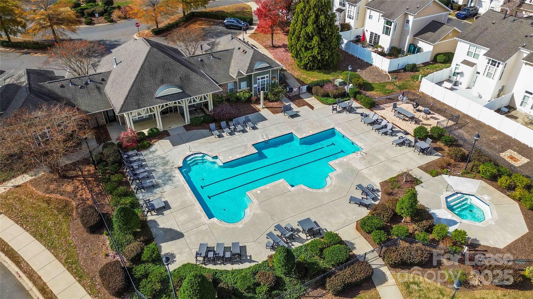 2613 Silverthorn Drive