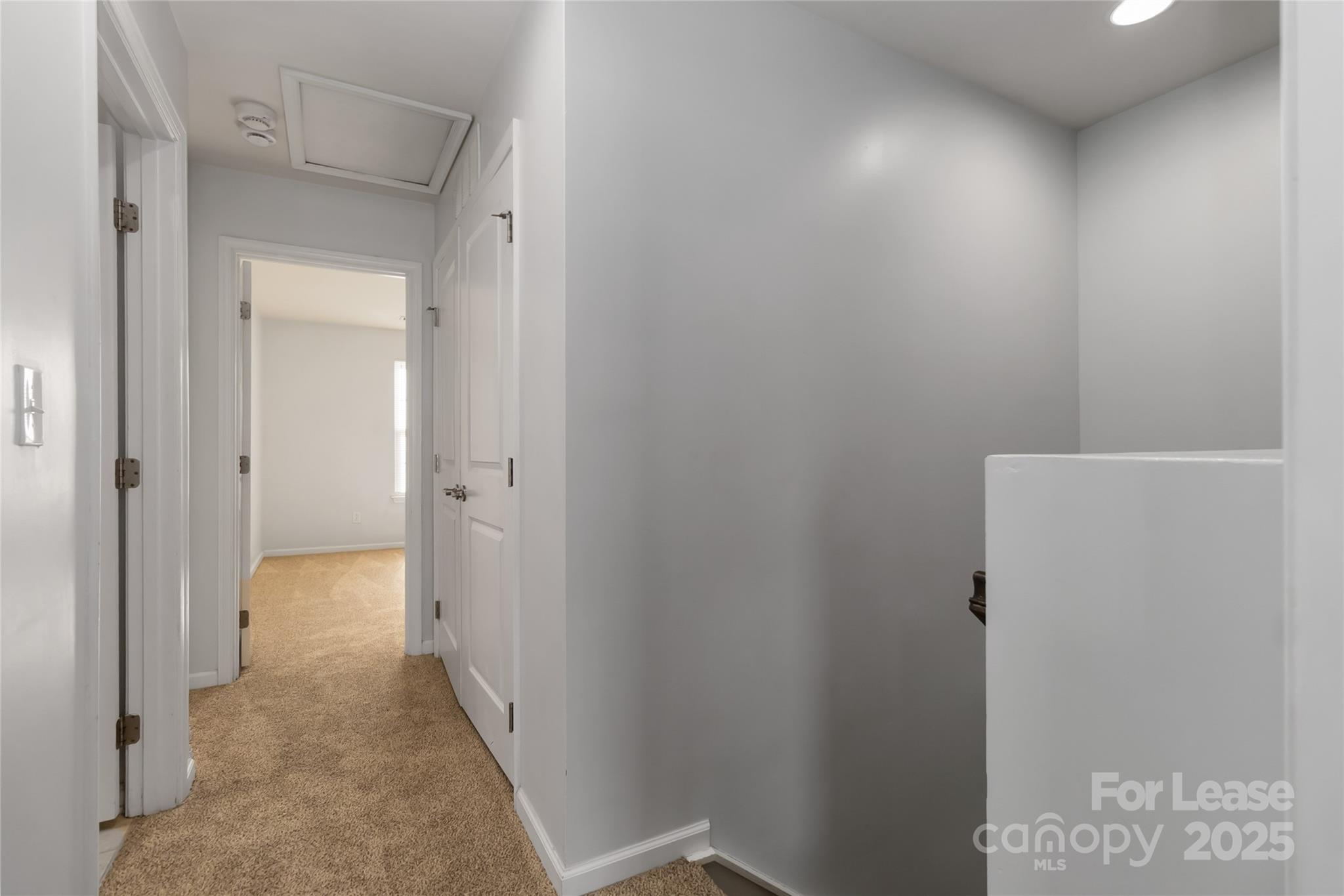 2613 Silverthorn Drive