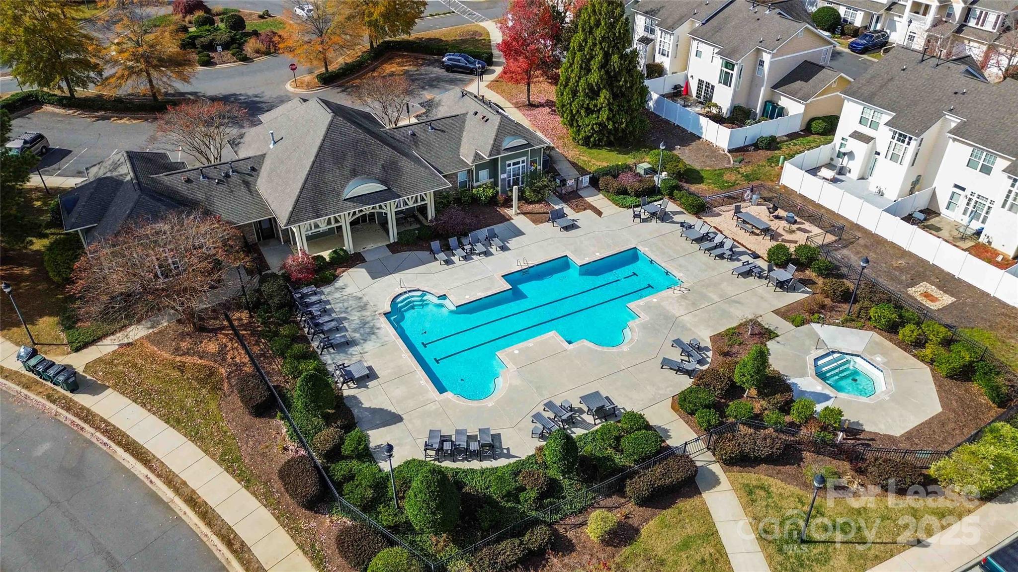 2613 Silverthorn Drive