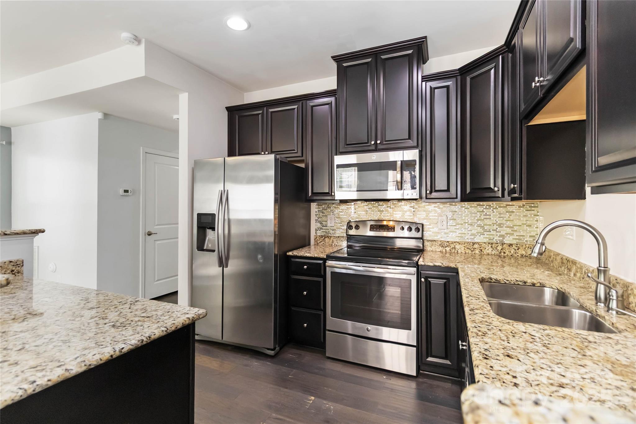 2613 Silverthorn Drive