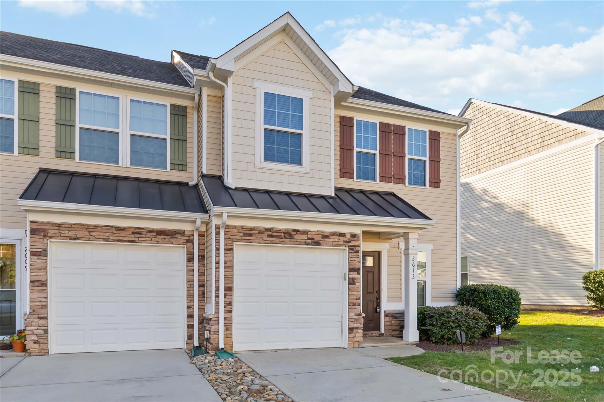 2613 Silverthorn Drive