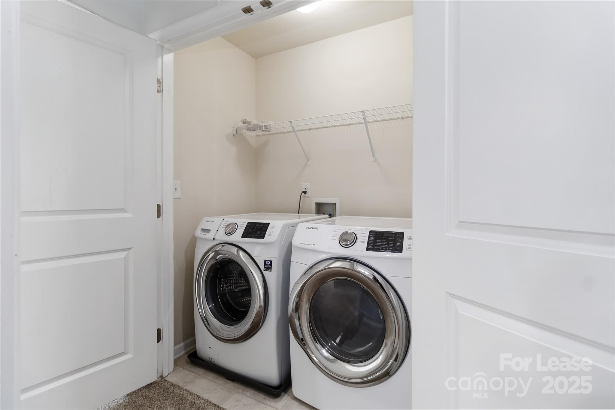 2613 Silverthorn Drive