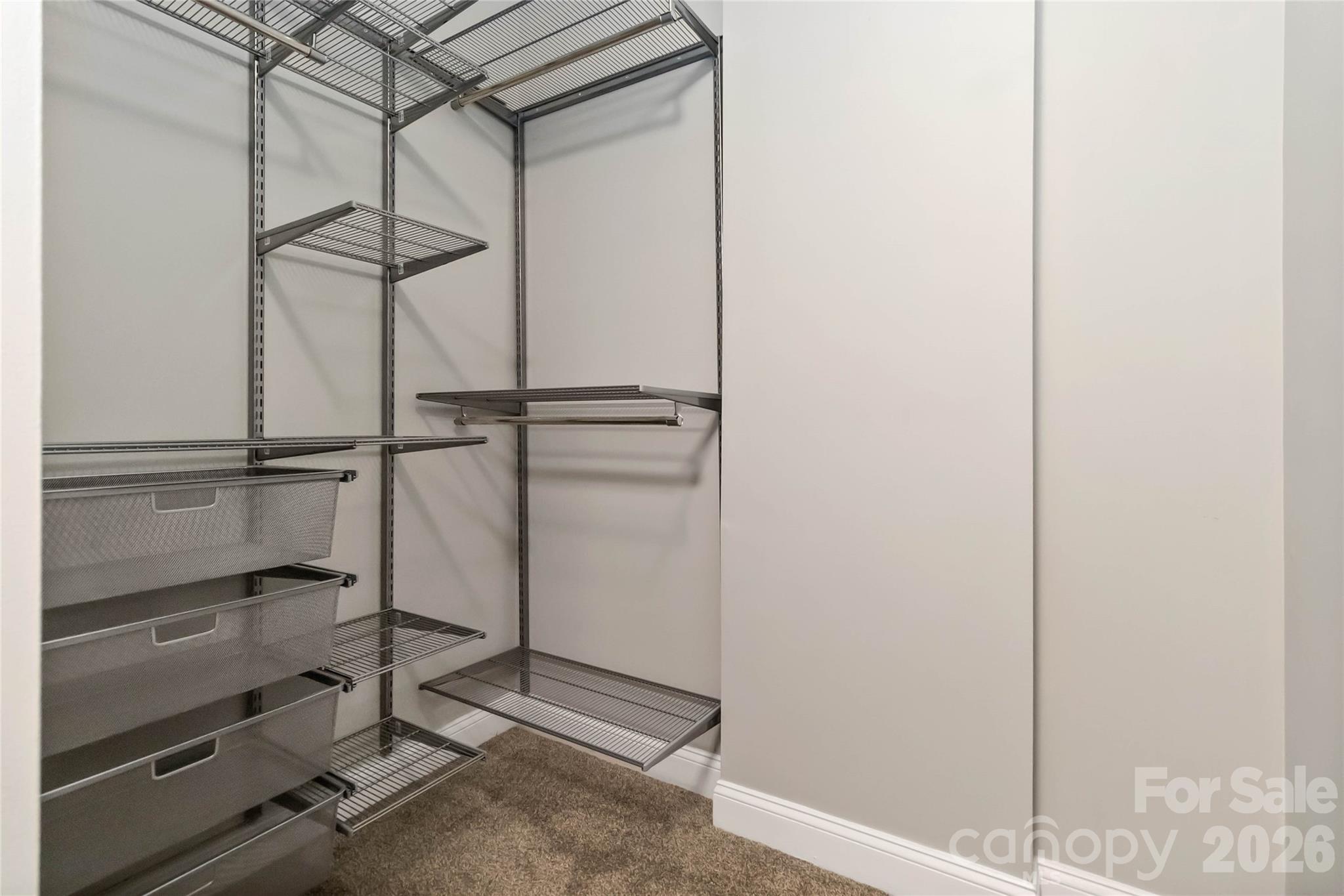 300 W 5th Street Unit: 333