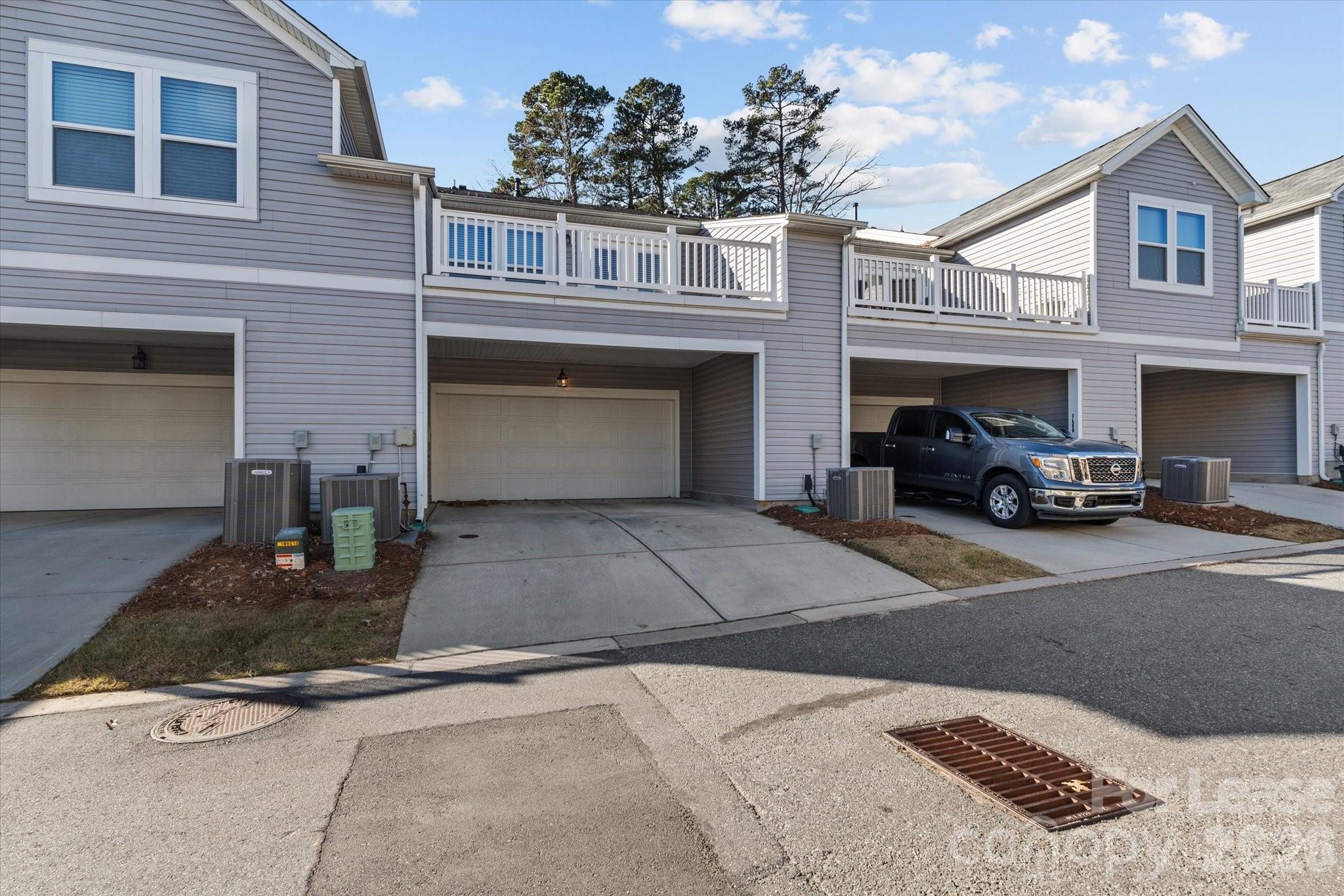 1564 Galloway Road