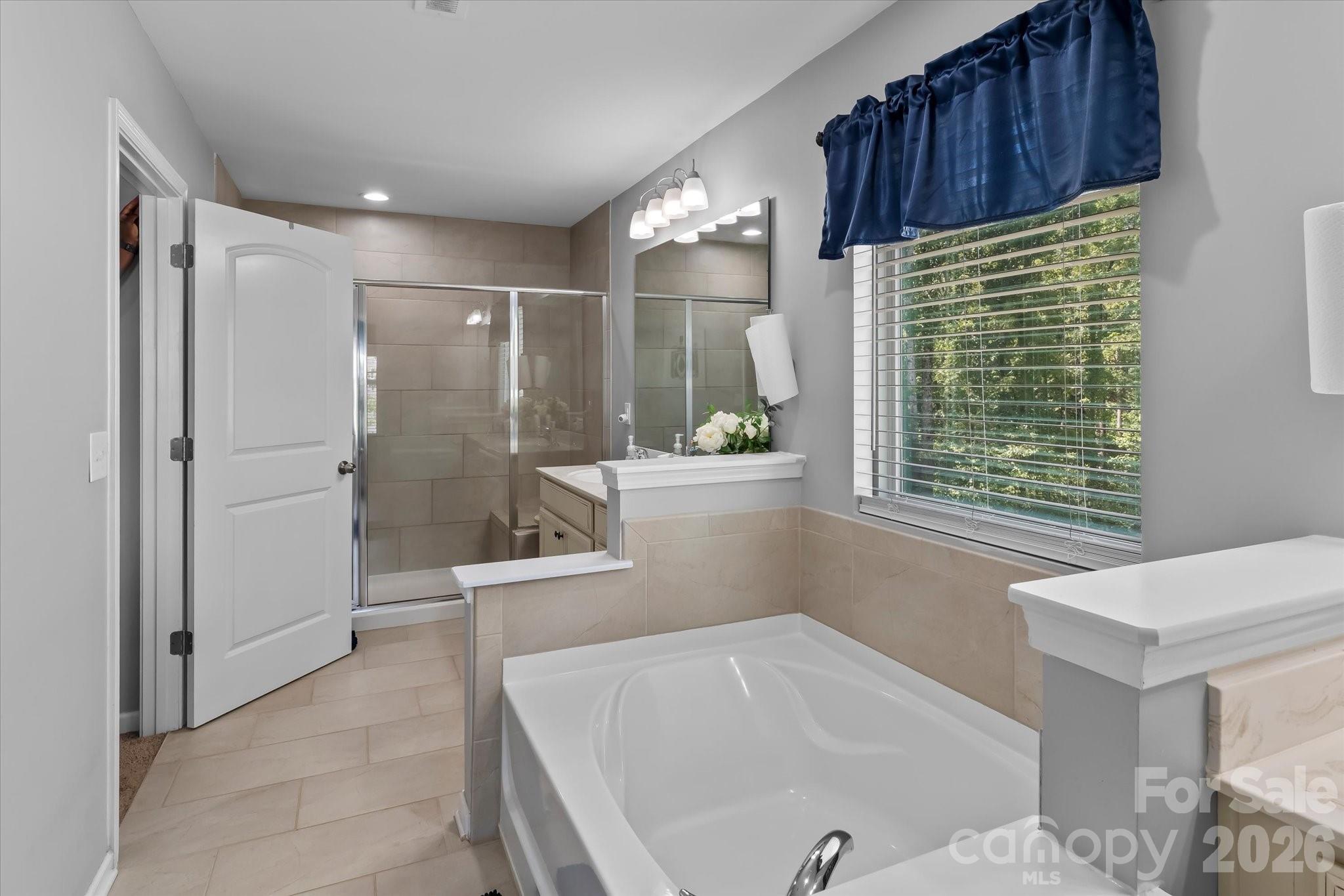 7513 Meridale Forest Drive
