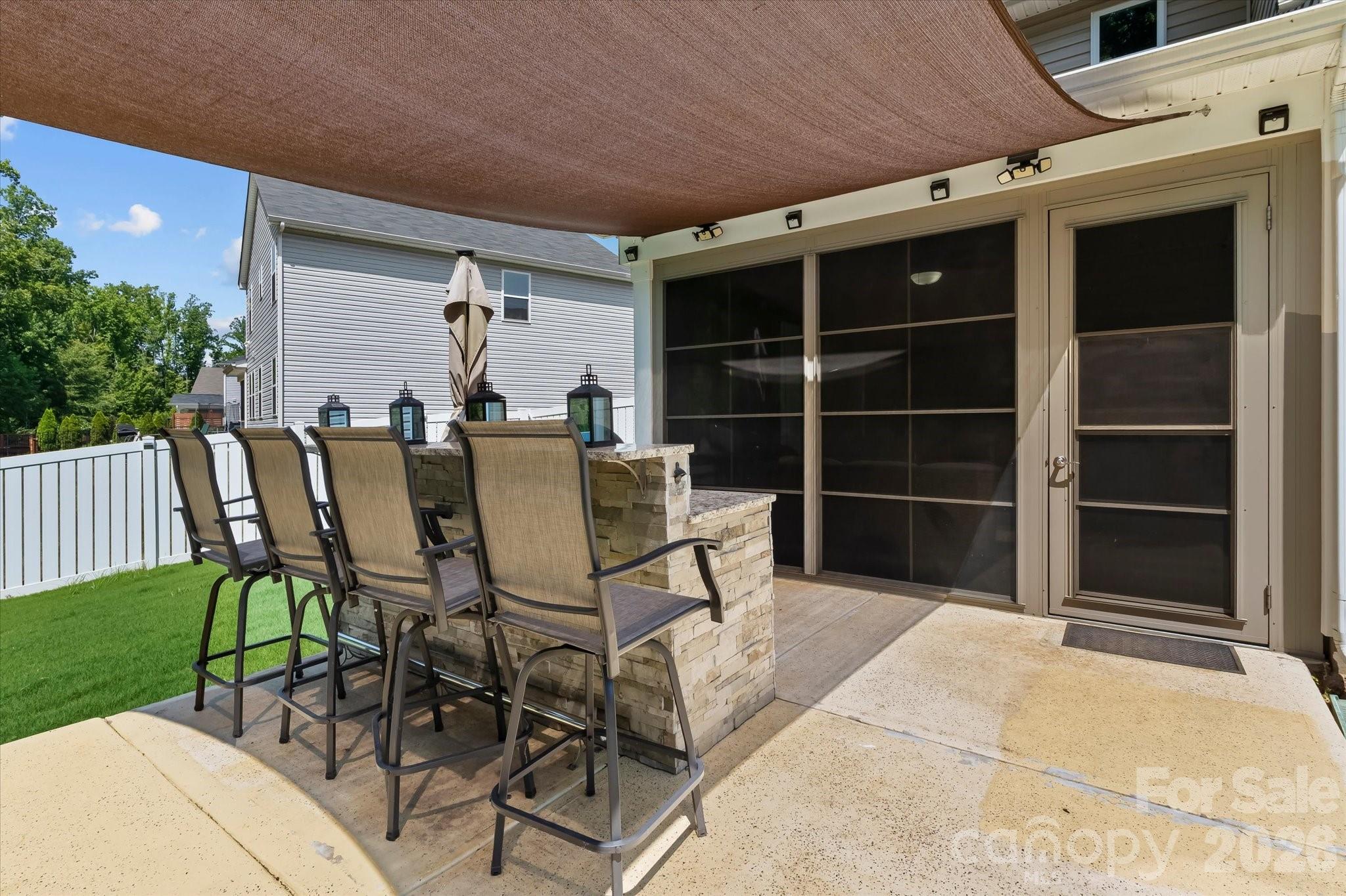 7513 Meridale Forest Drive