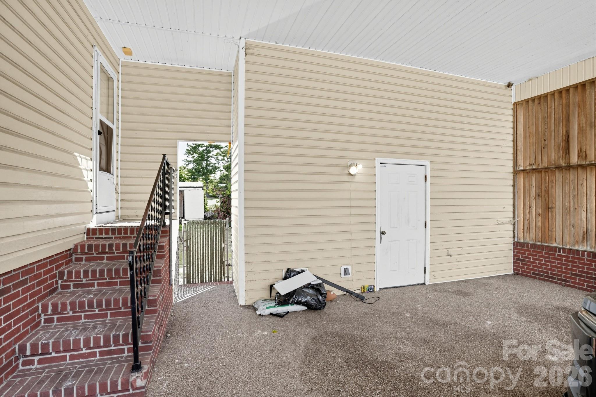 3033 26th Street Lane