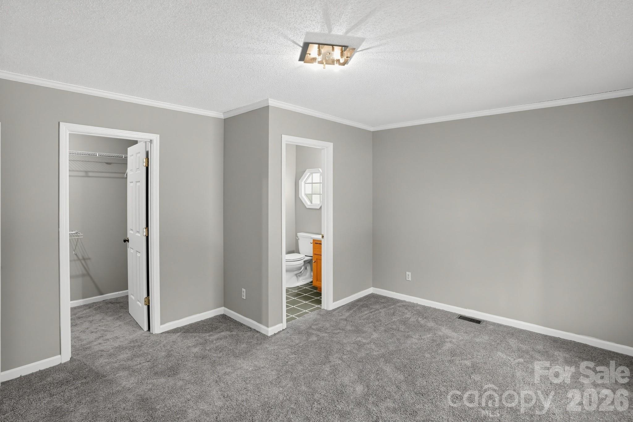 3033 26th Street Lane