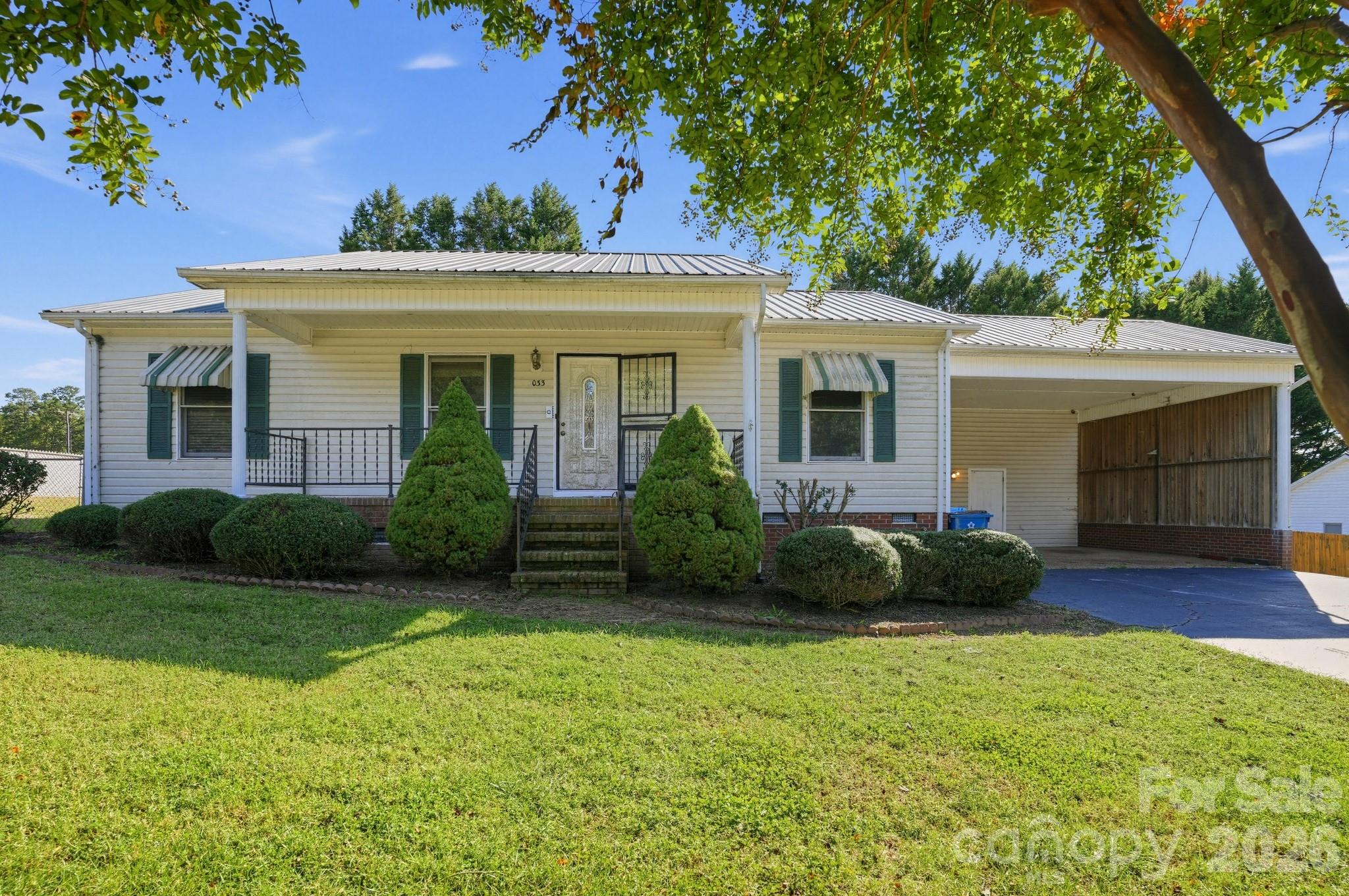 3033 26th Street Lane
