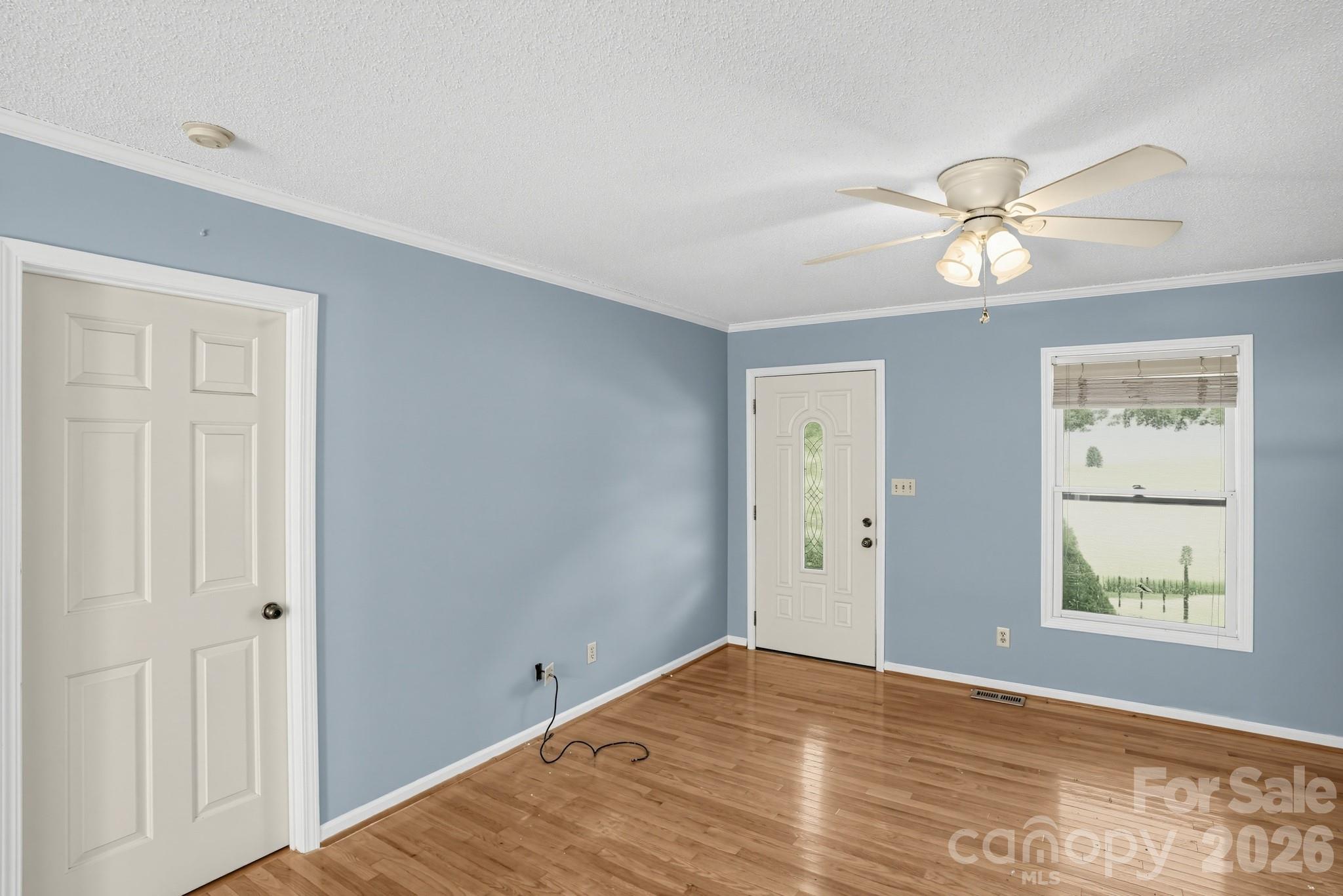 3033 26th Street Lane