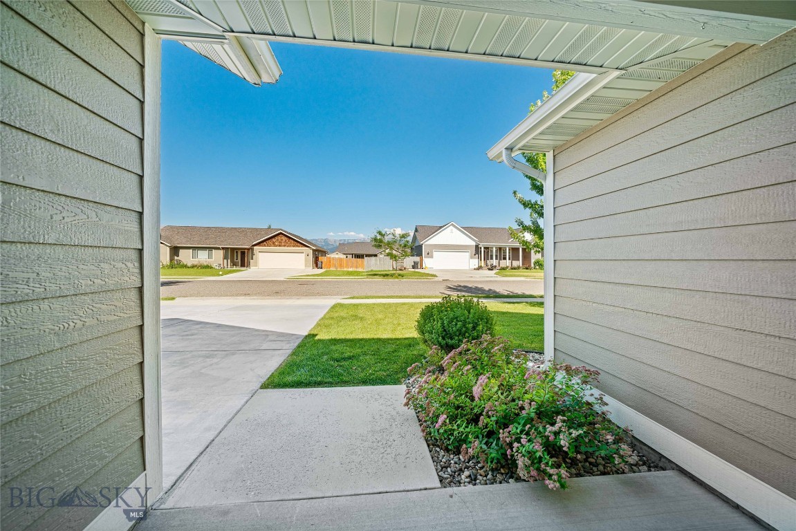 1705 Ingomar Boulevard