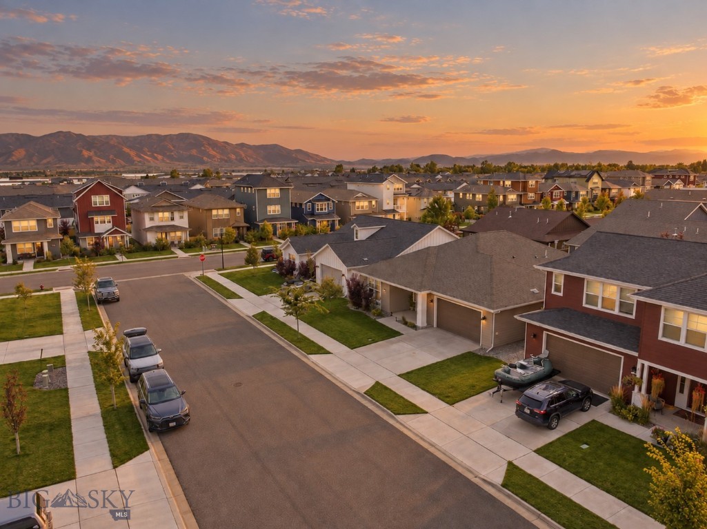 1502 Wyatt Earp Court