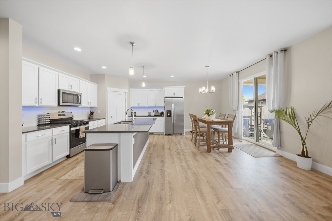 1502 Wyatt Earp Court