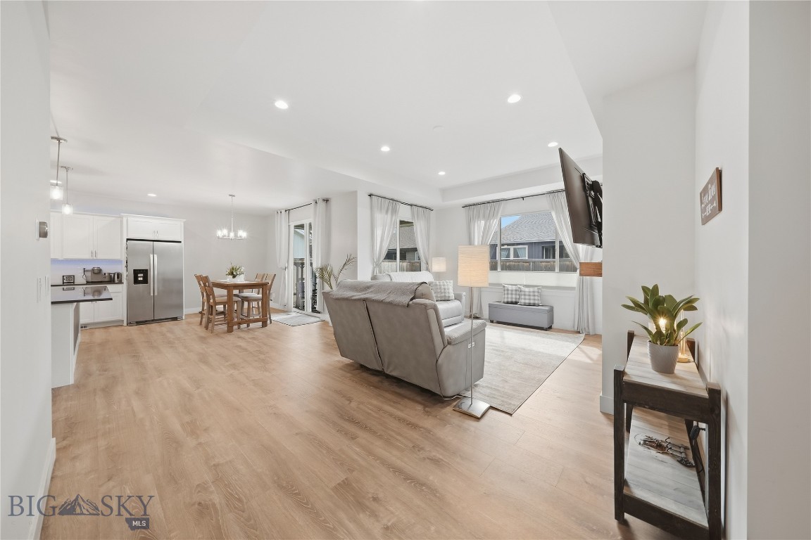 1502 Wyatt Earp Court