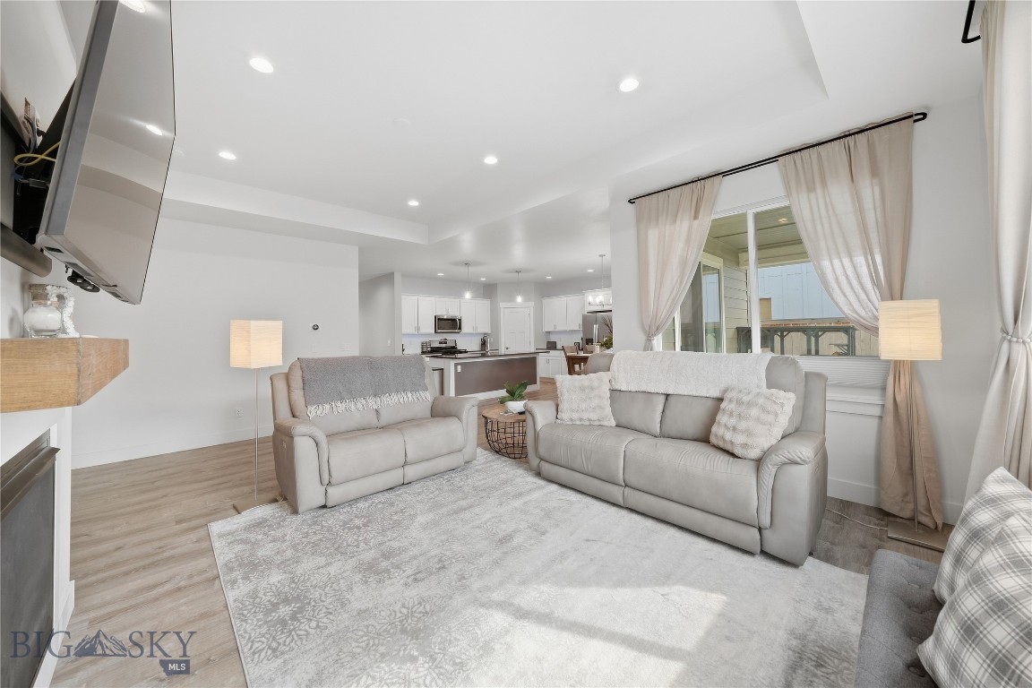 1502 Wyatt Earp Court