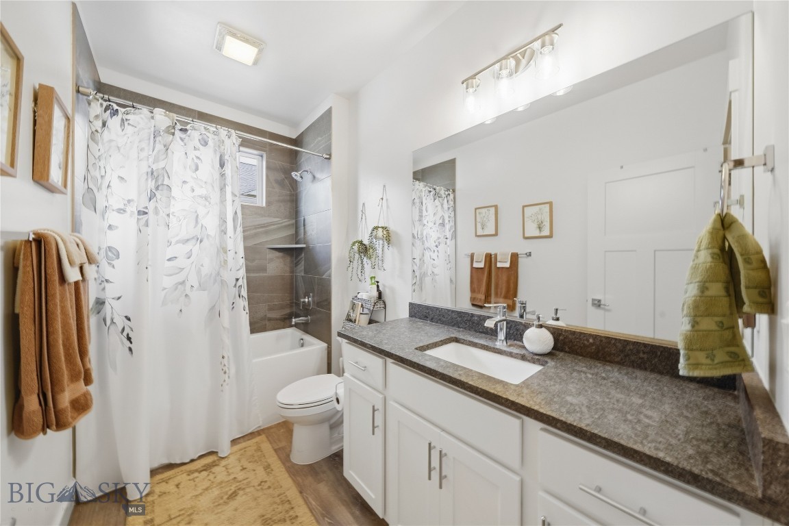 1502 Wyatt Earp Court