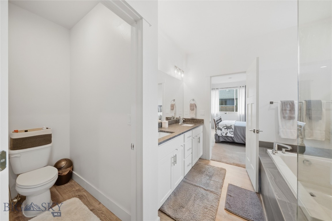 1502 Wyatt Earp Court
