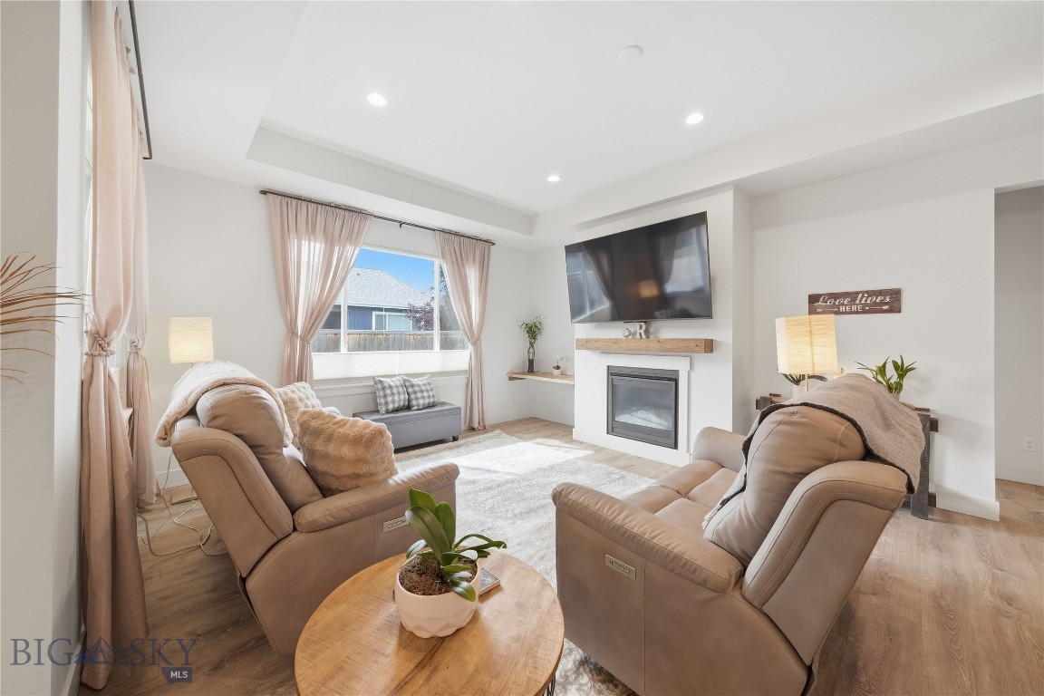 1502 Wyatt Earp Court
