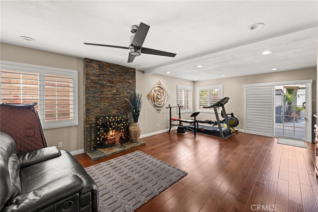 40 Country Wood Drive