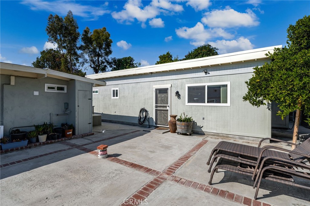 40 Country Wood Drive