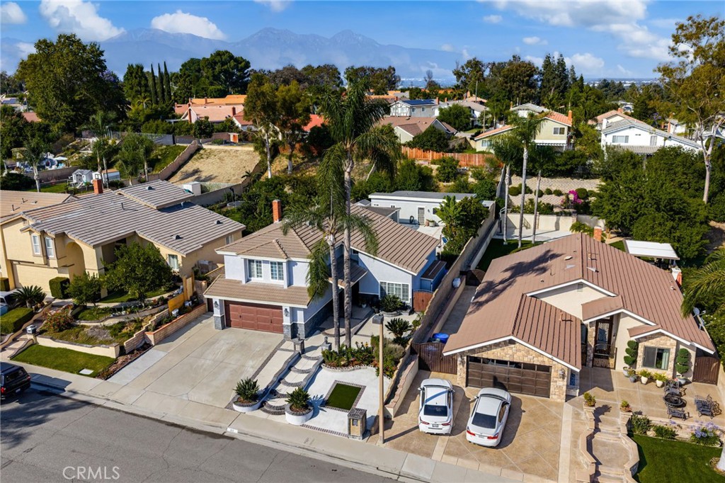 40 Country Wood Drive