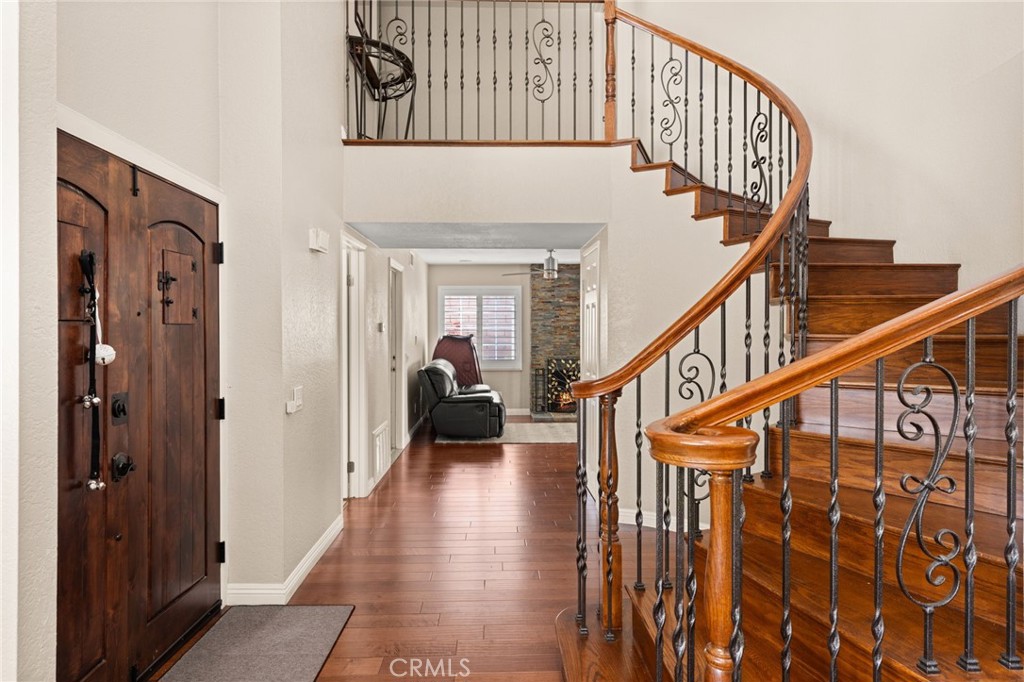 40 Country Wood Drive