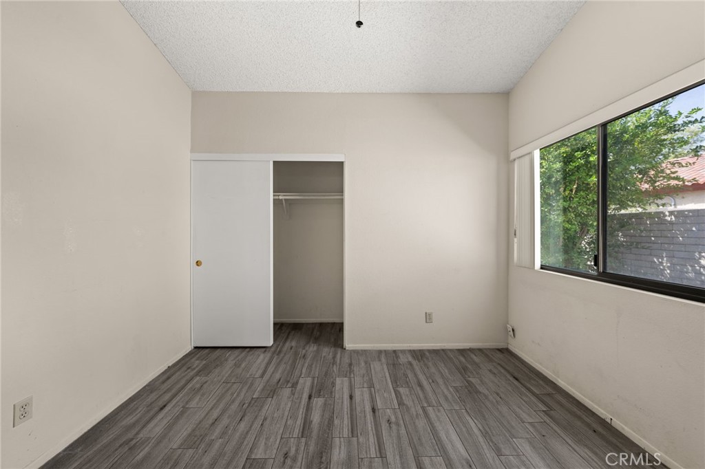 43922 Warner Trail