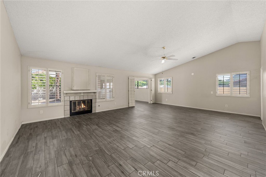 43922 Warner Trail