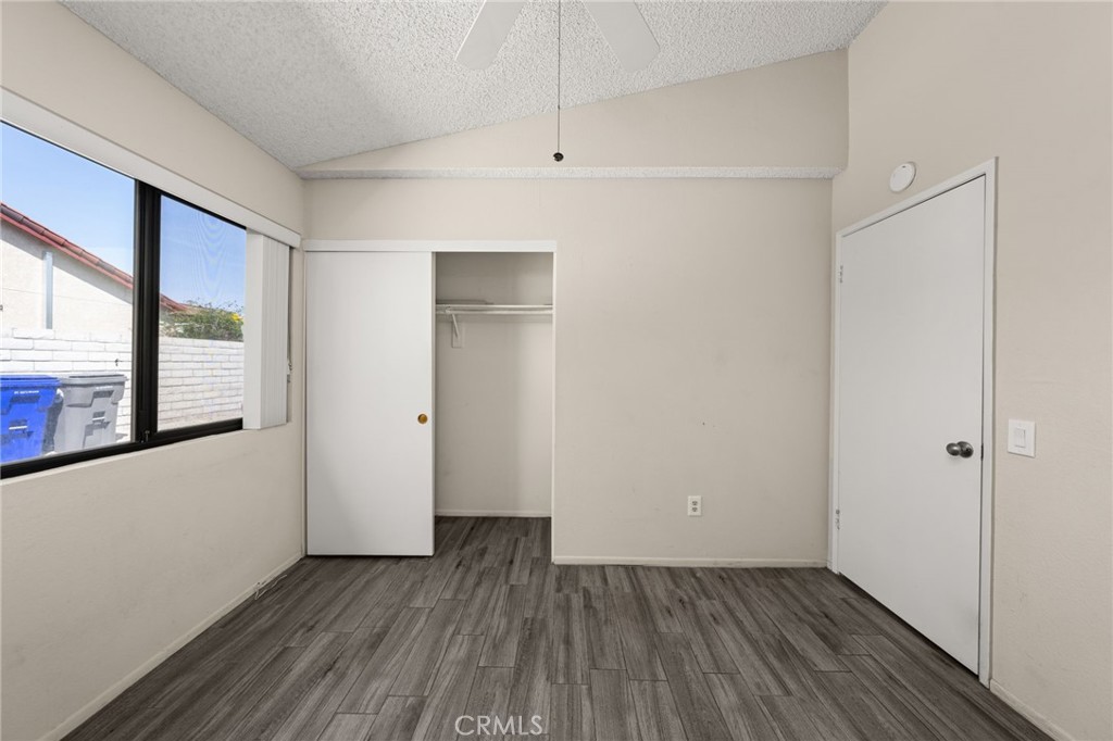 43922 Warner Trail