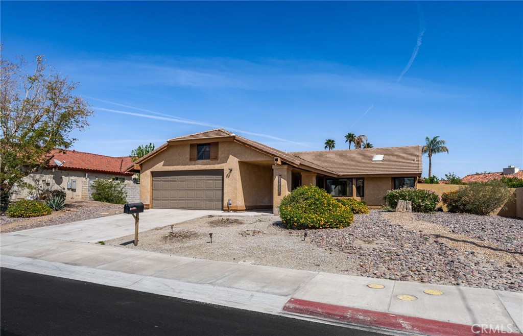 43922 Warner Trail