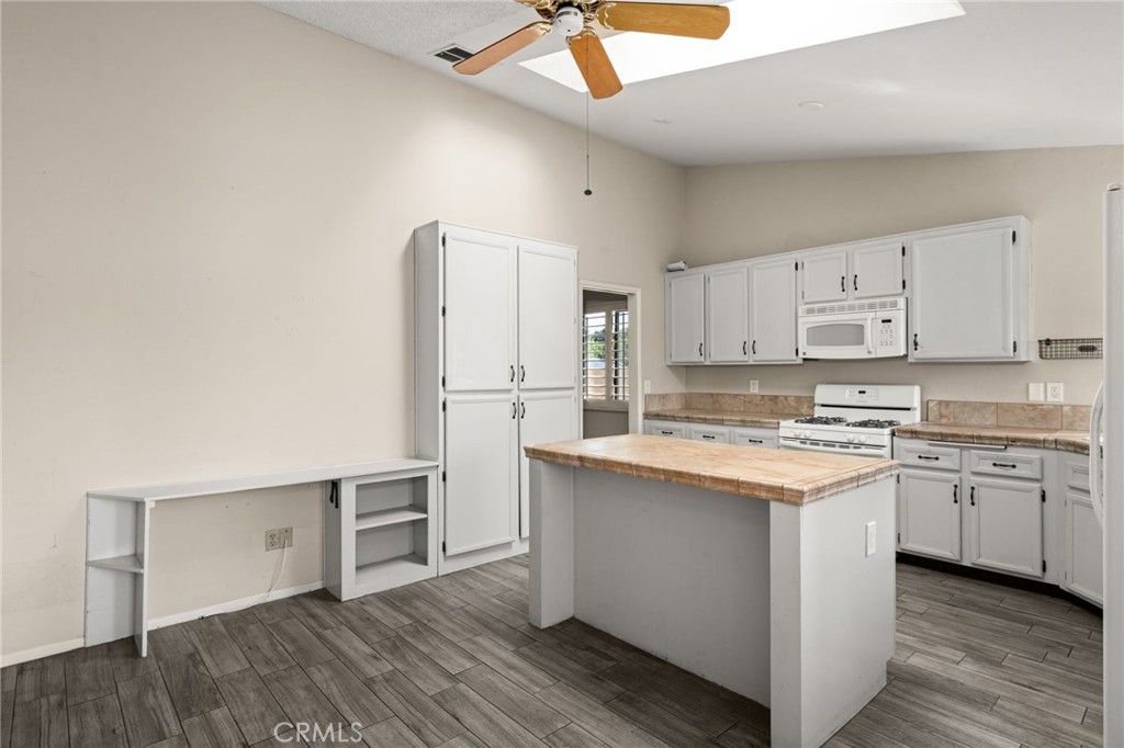 43922 Warner Trail