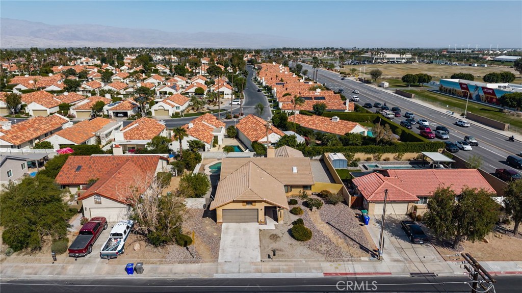 43922 Warner Trail
