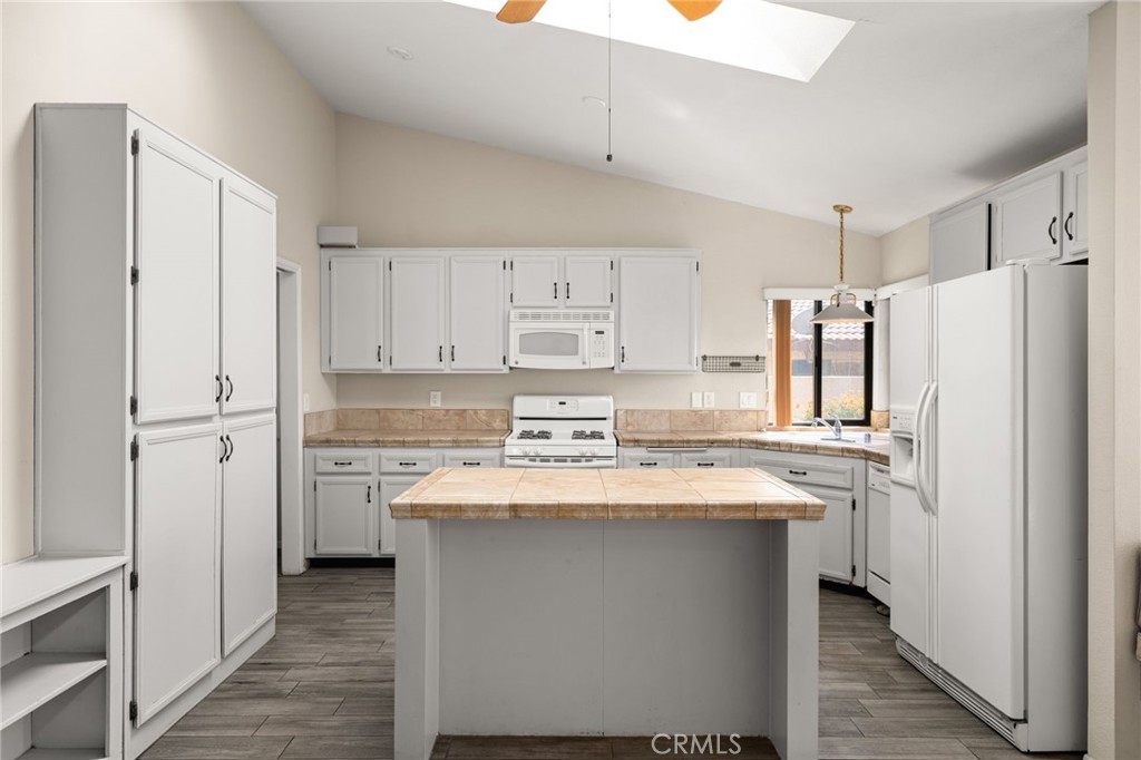 43922 Warner Trail