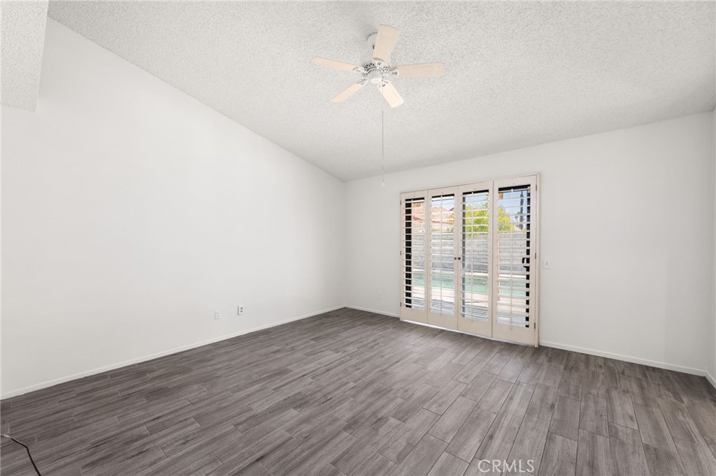 43922 Warner Trail