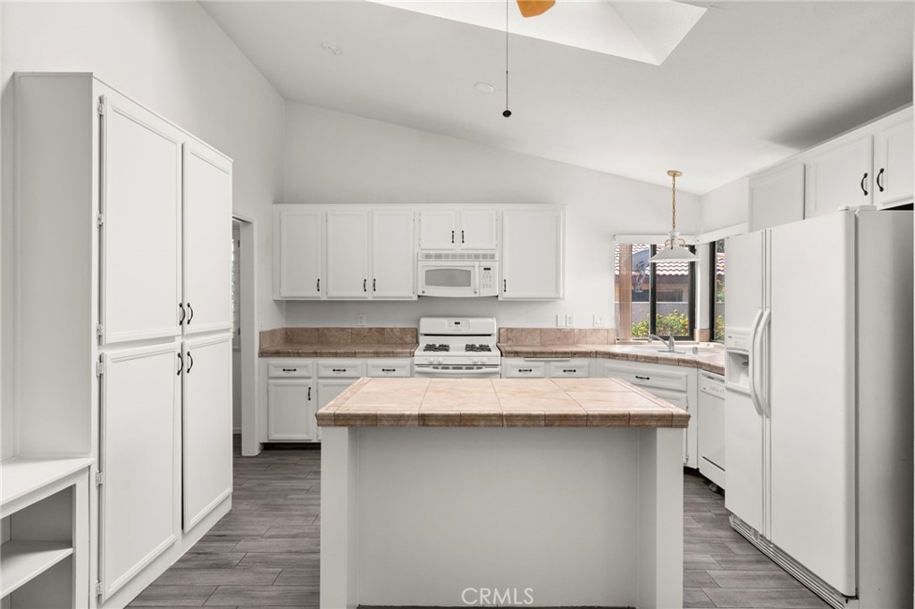 43922 Warner Trail