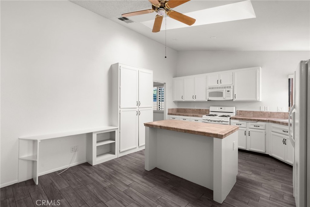 43922 Warner Trail