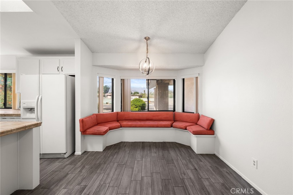 43922 Warner Trail